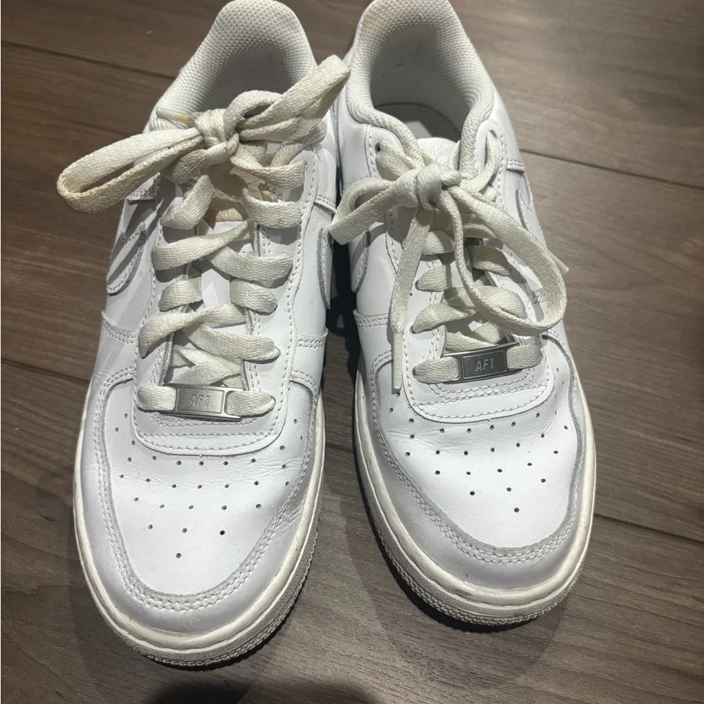 Nike Air Force 1 size 5Y